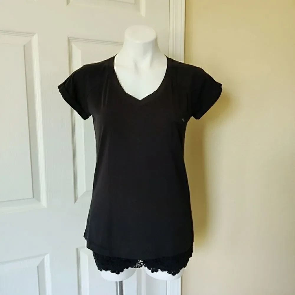 Lands' End flap pocket roll sleeve tee sz S
